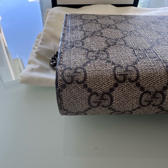 GUCCI Dionysus
Wallet On Chain, Beige, GG Canvas - Picture 3 of 7